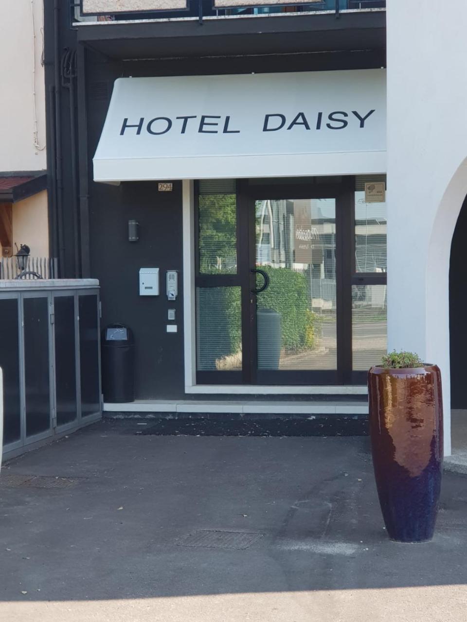 Hotel Daisy San Giovanni Lupatoto Dış mekan fotoğraf